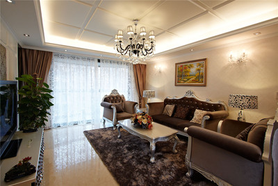 绿地东上海简欧风格二居室 上海装饰的优雅与实用融合